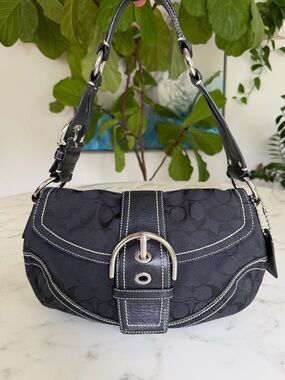 COACH Vintage Y2K Soho Signature Medium Buckle Flap Shoulder Bag 10603 Black